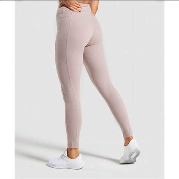 Gymshark | Dreamy Beige Mauve Mesh Panel High Waist Pocket Leggings Small - Picture 3 of 13